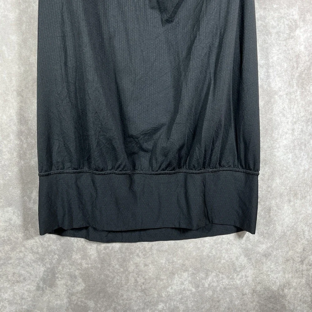 Lululemon No Limits Tank Top Womens 8 Black Racerback Shelf Bra Yoga Gym LW1575S